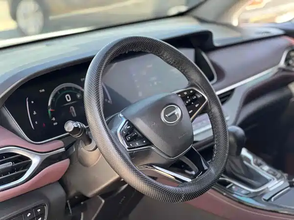 GAC Trumpchi M6 2023