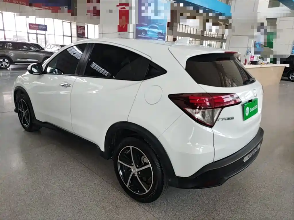 Honda Vezel 2021 — фото 23