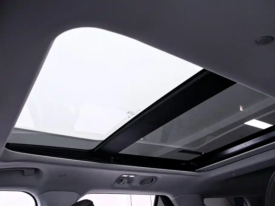 Ford Explorer 2026 — фото 10