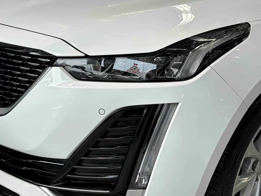 Cadillac CT5 2022 — фото 13