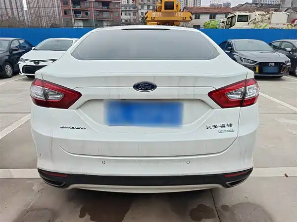 Ford Mondeo 2013