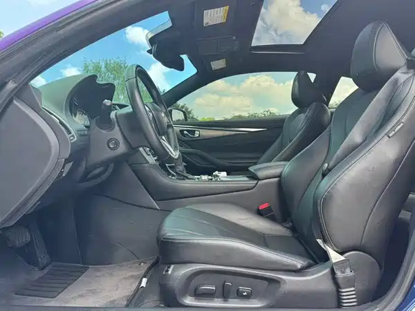 Infiniti Q60 2020