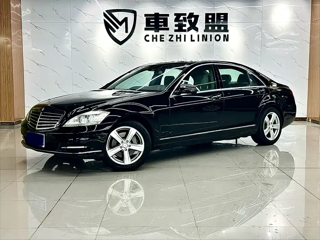 Mercedes-Benz S-Class 2009 — фото 1