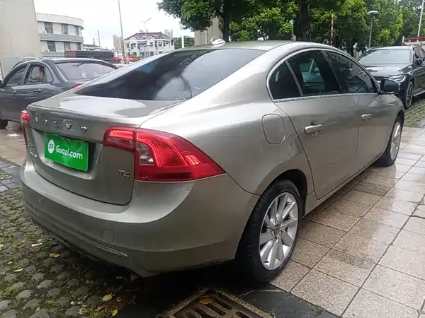 Volvo S60 2017