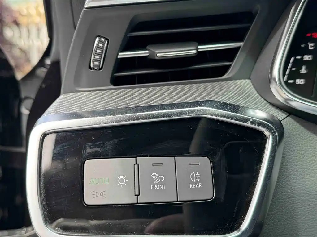 Audi A7L 2023 — фото 18