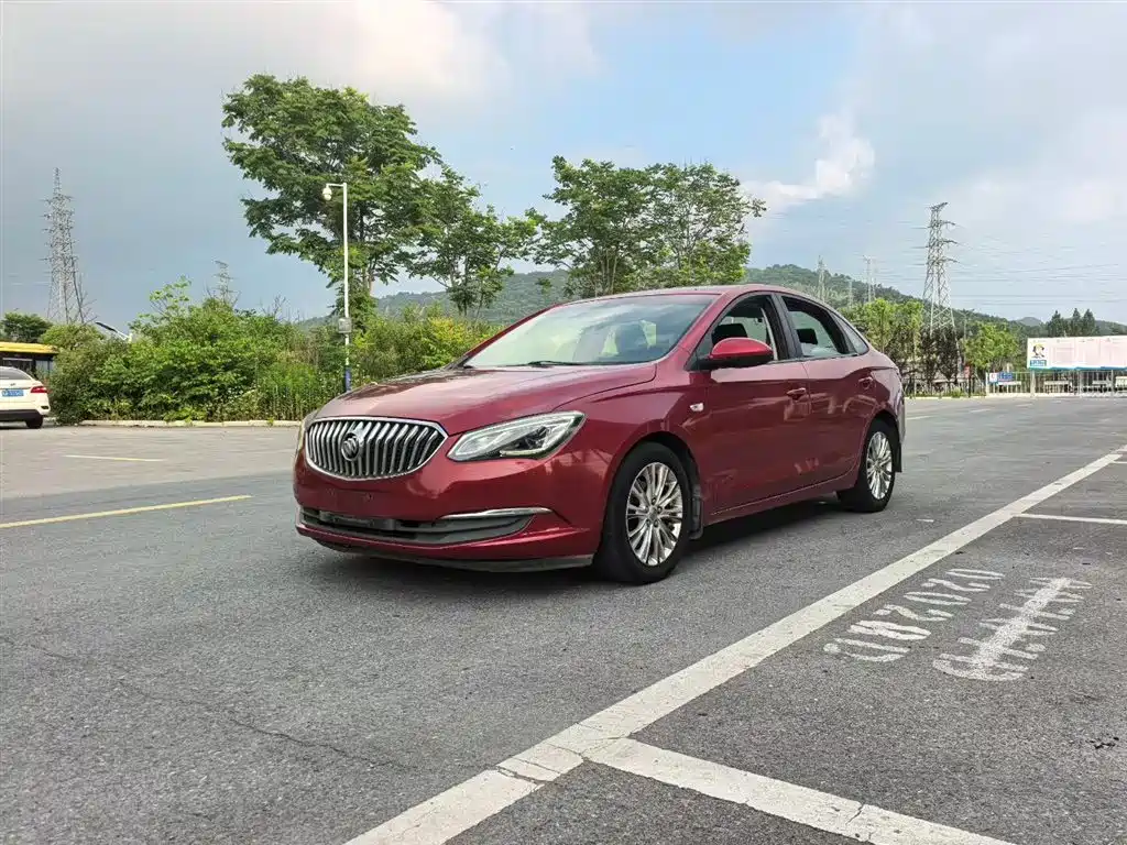 Buick Excelle 2015 — фото 1