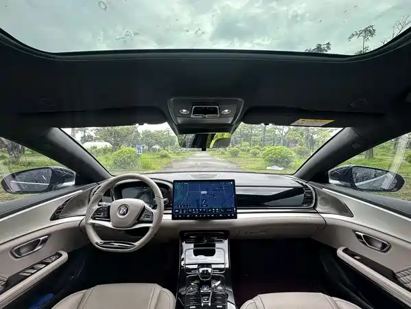 BYD Han 2024