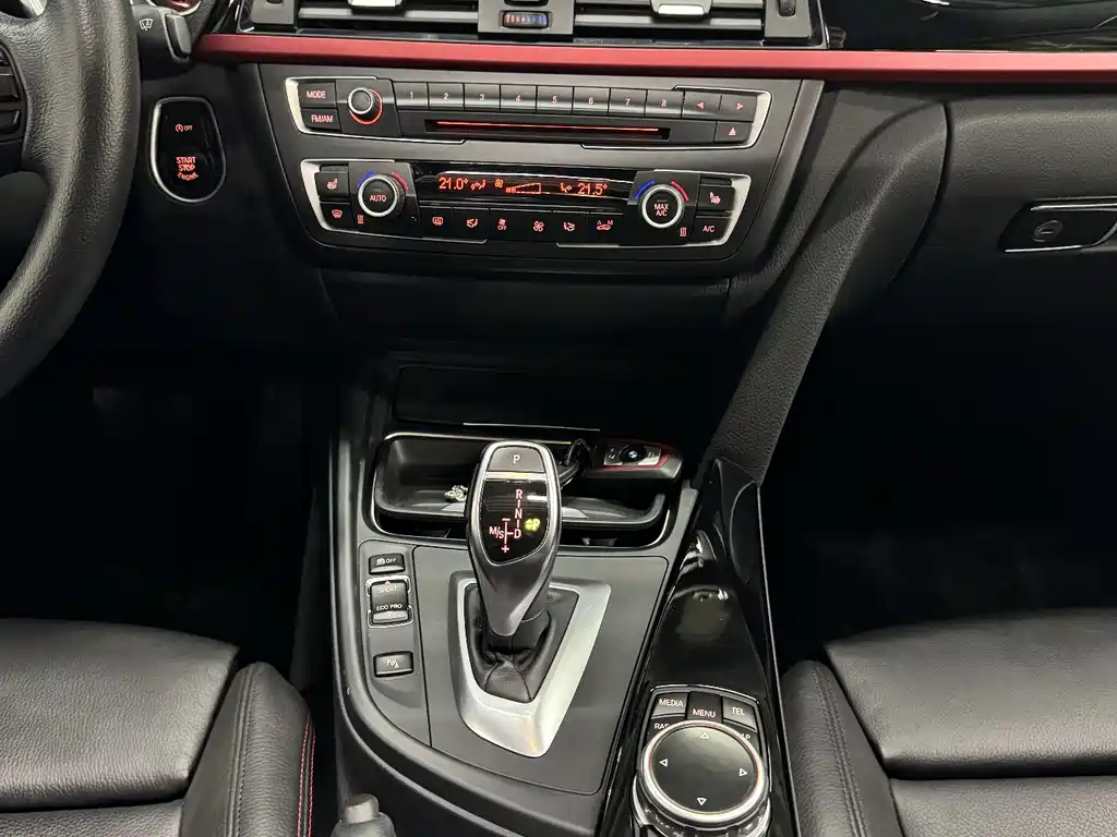 BMW 3 Series 2014 — фото 10