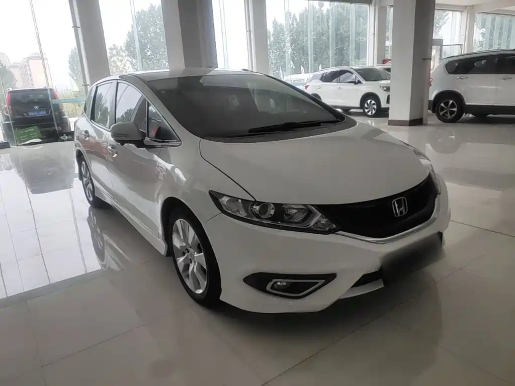 Honda Jade 2016 — фото 4