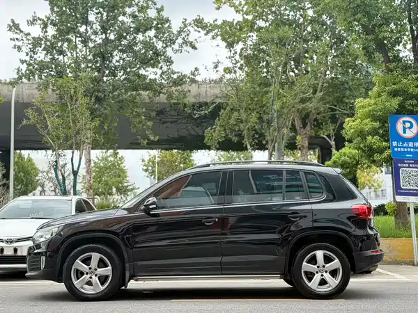 Volkswagen Tiguan 2014