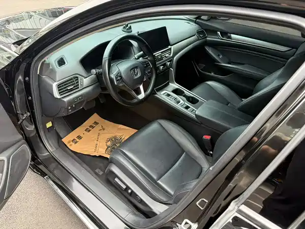Honda Accord 2023