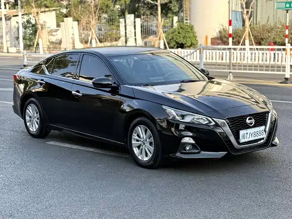 Nissan Teana 2021