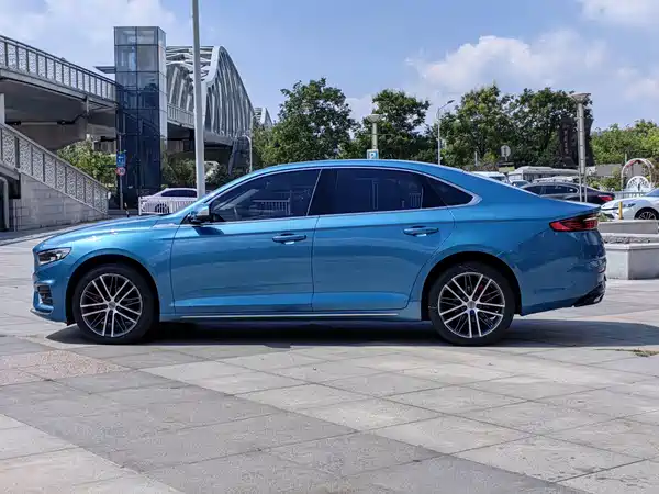 Geely Xingrui 2021