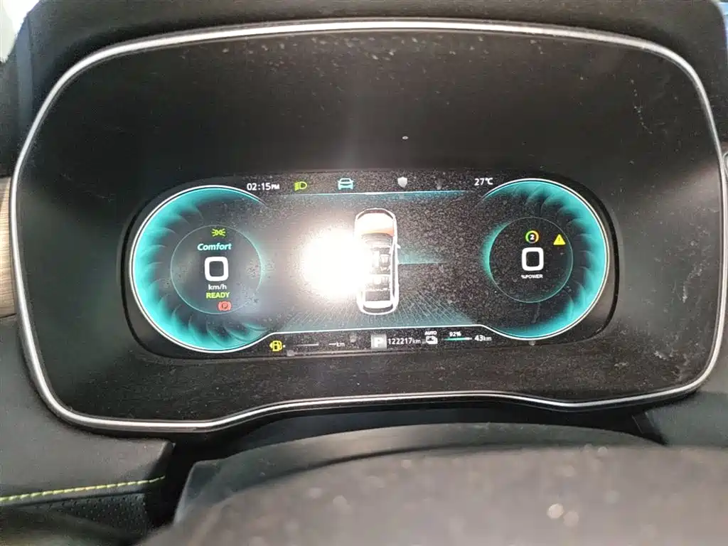 Roewe RX5 New Energy 2021 — фото 12