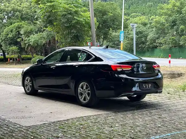 Buick Regal 2022