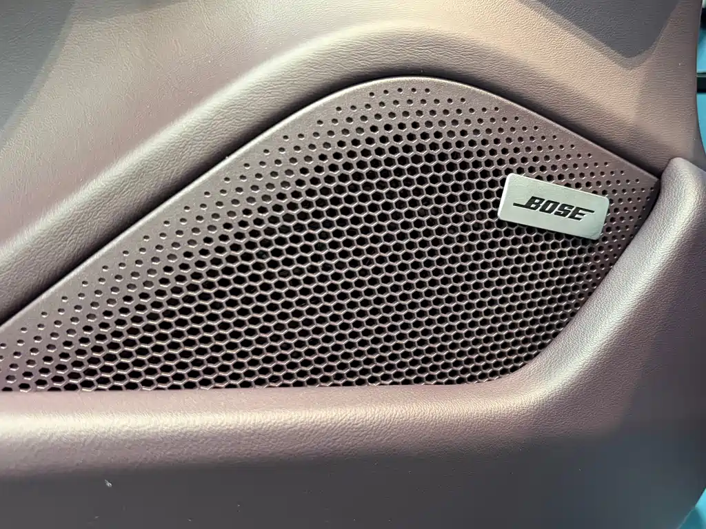Porsche Taycan 2021 — фото 8