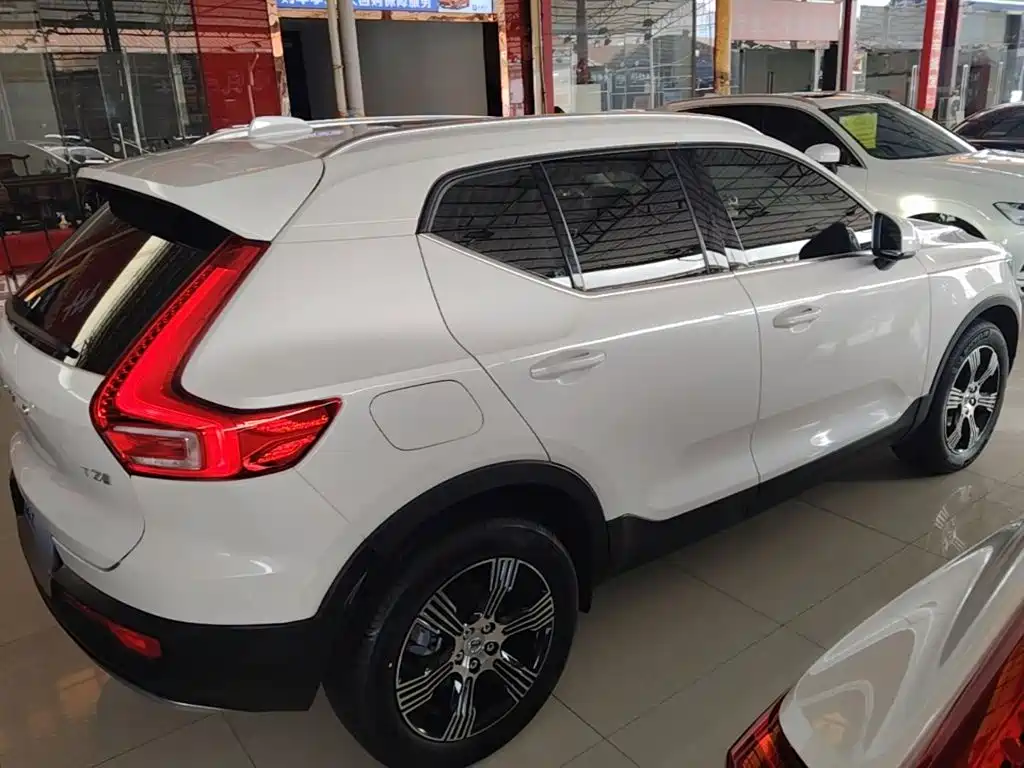 Volvo XC40 2020