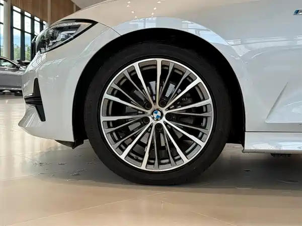 BMW 3 Series 2020