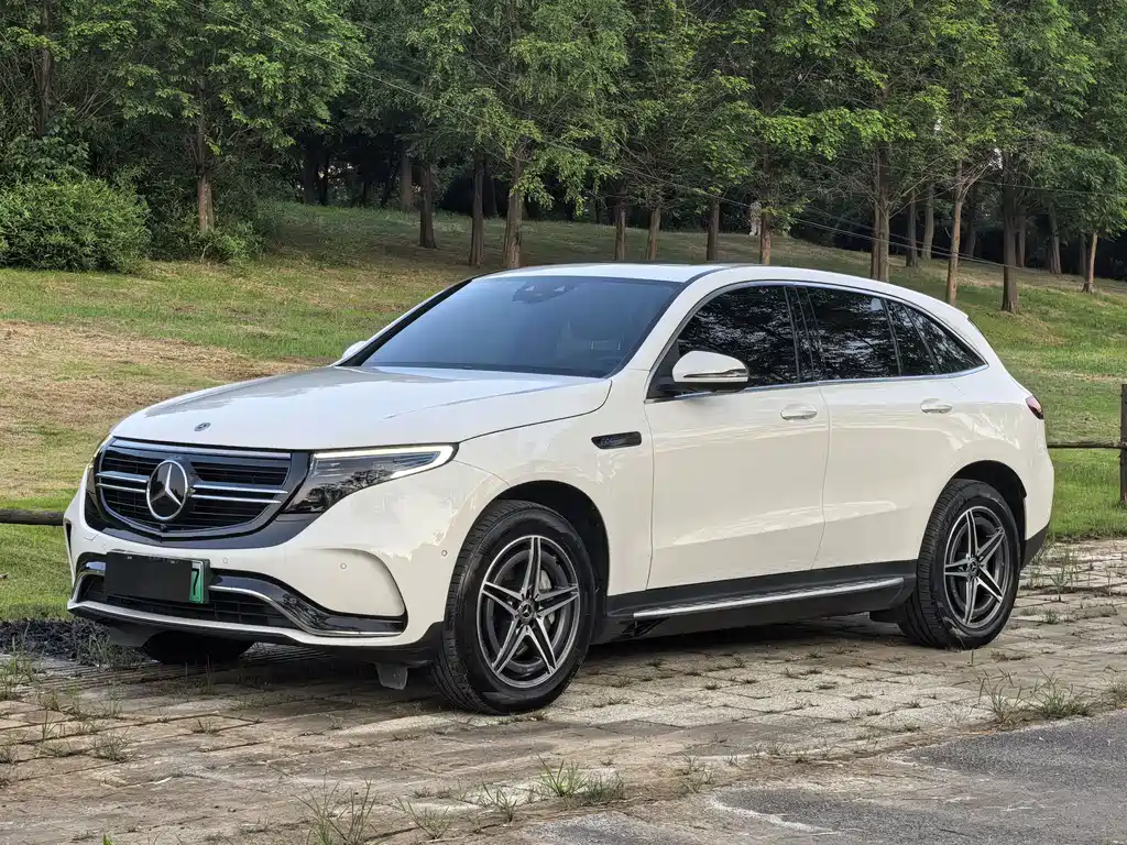 Mercedes-Benz EQC 2022
