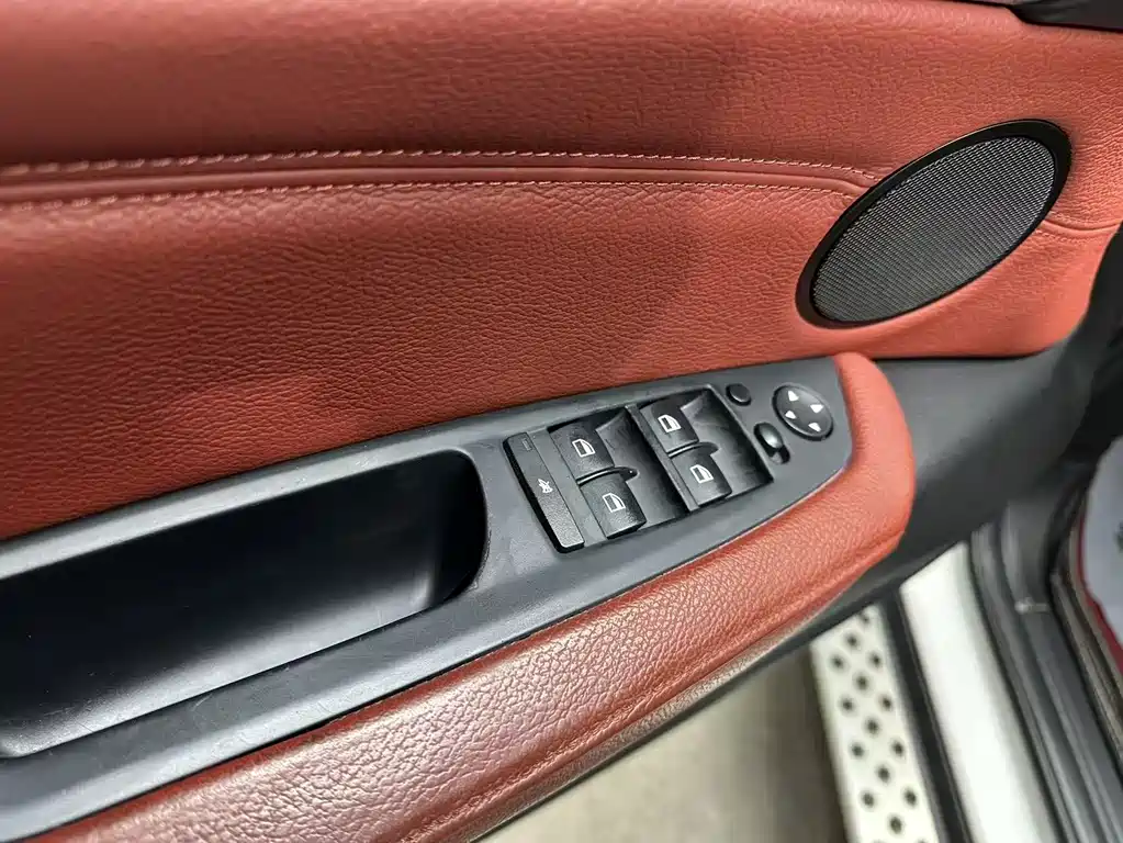 BMW X6 2015 — фото 14