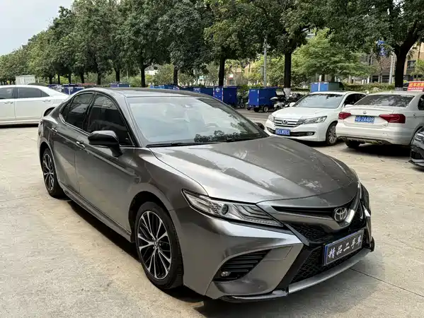 Toyota Camry 2020