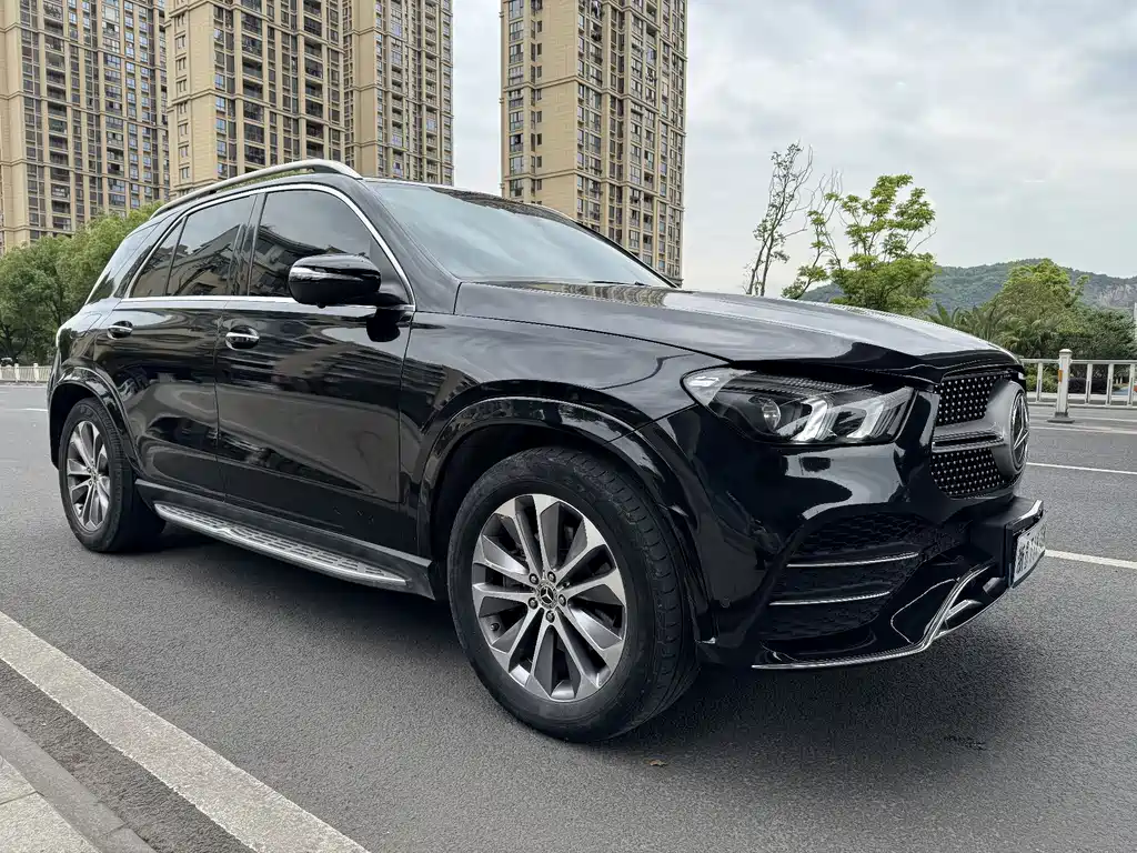 Mercedes-Benz GLE 2022 — фото 2