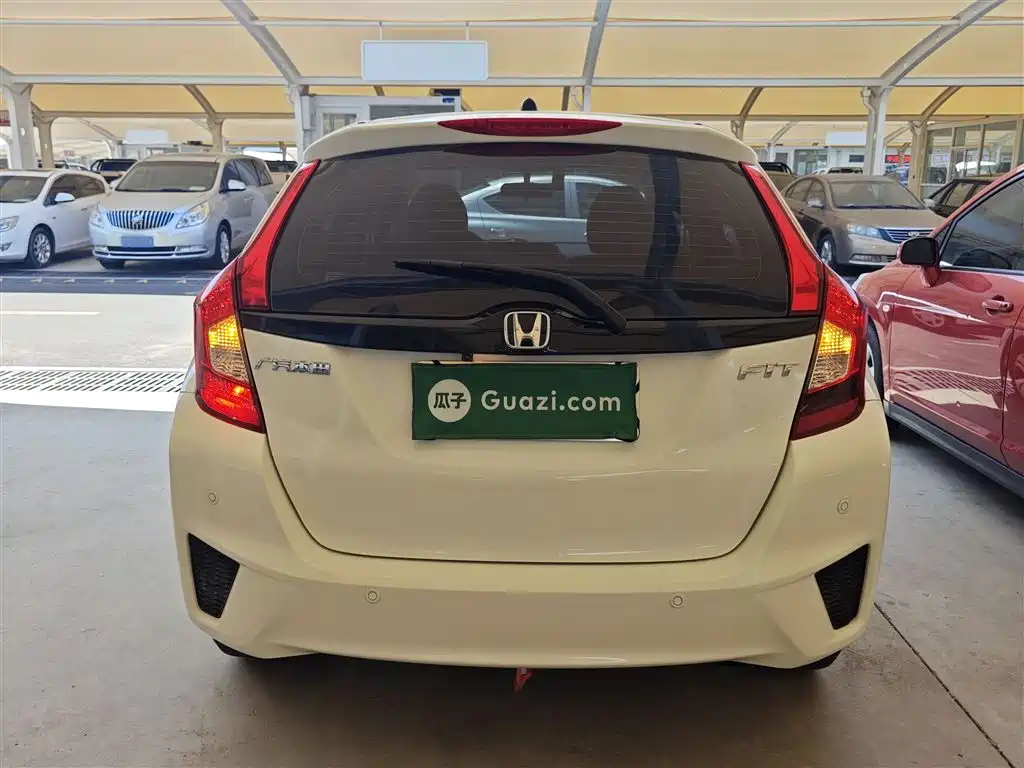 Honda Fit 2017 — фото 6
