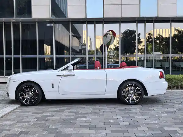 Rolls-Royce Yao Ying 2018