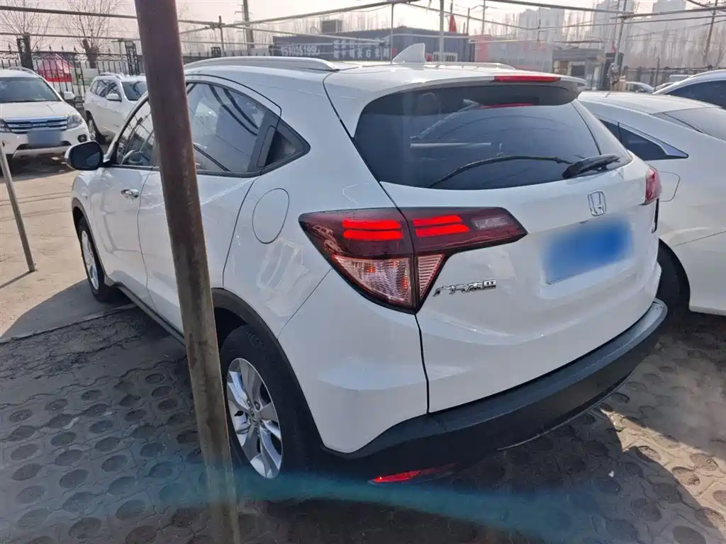 Honda Vezel 2018 — фото 23