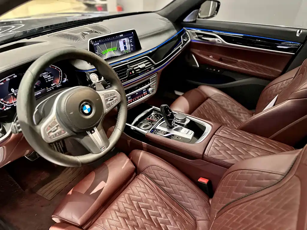 BMW 7 Series 2020 — фото 6