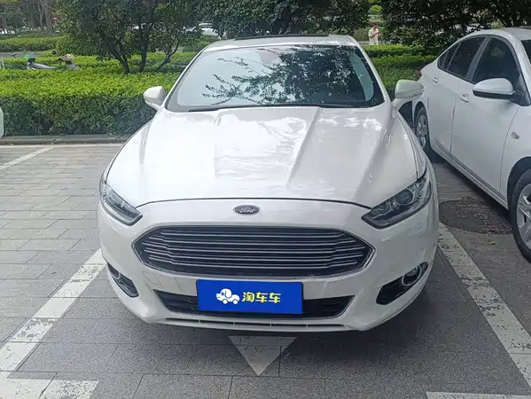 Ford Mondeo 2015