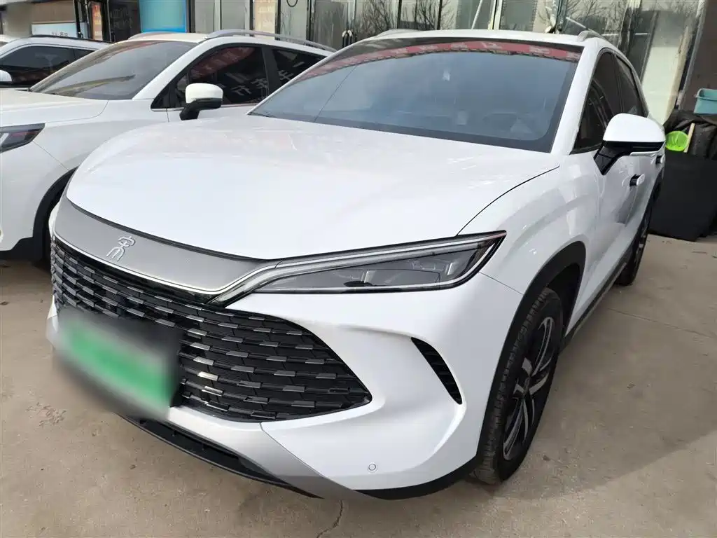 BYD L DM-i 2025 — фото 2