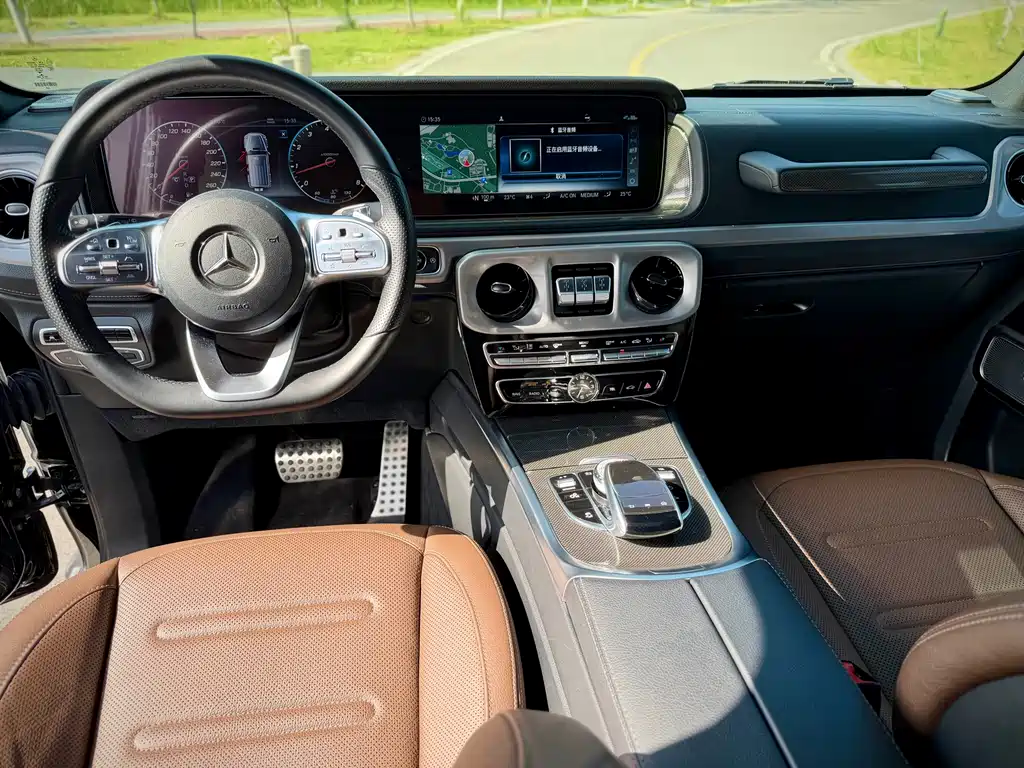 Mercedes-Benz G-Class 2019 — фото 17