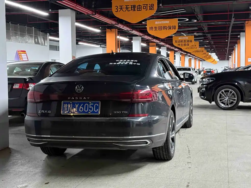 Volkswagen Passat 2023