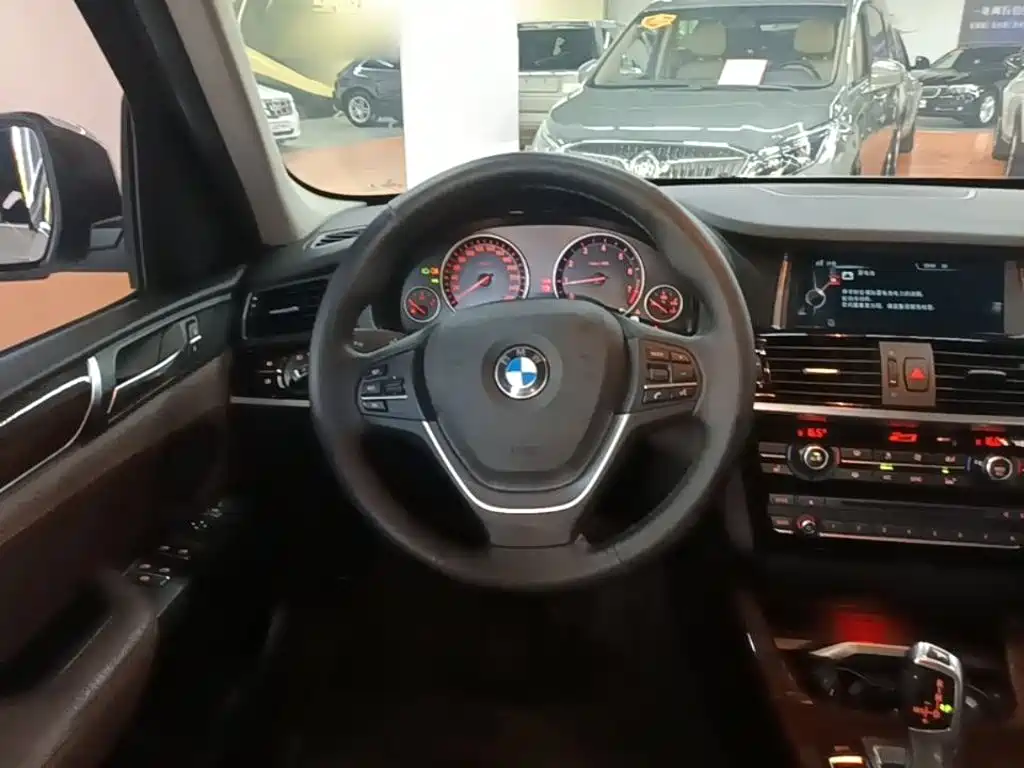 BMW X3 2015 — фото 11