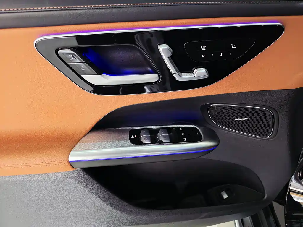 Mercedes-Benz GLC 2023 — фото 6