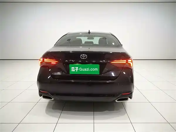 Toyota Avalon 2022