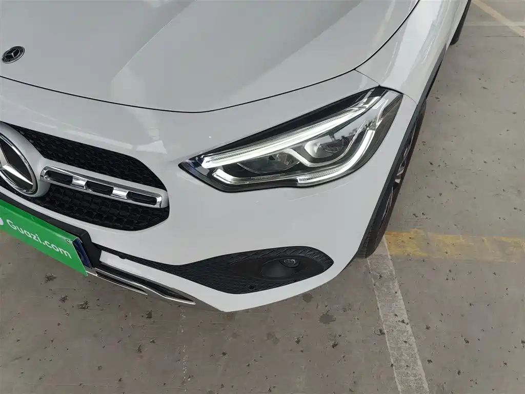 Mercedes-Benz GLA 2021 — фото 24