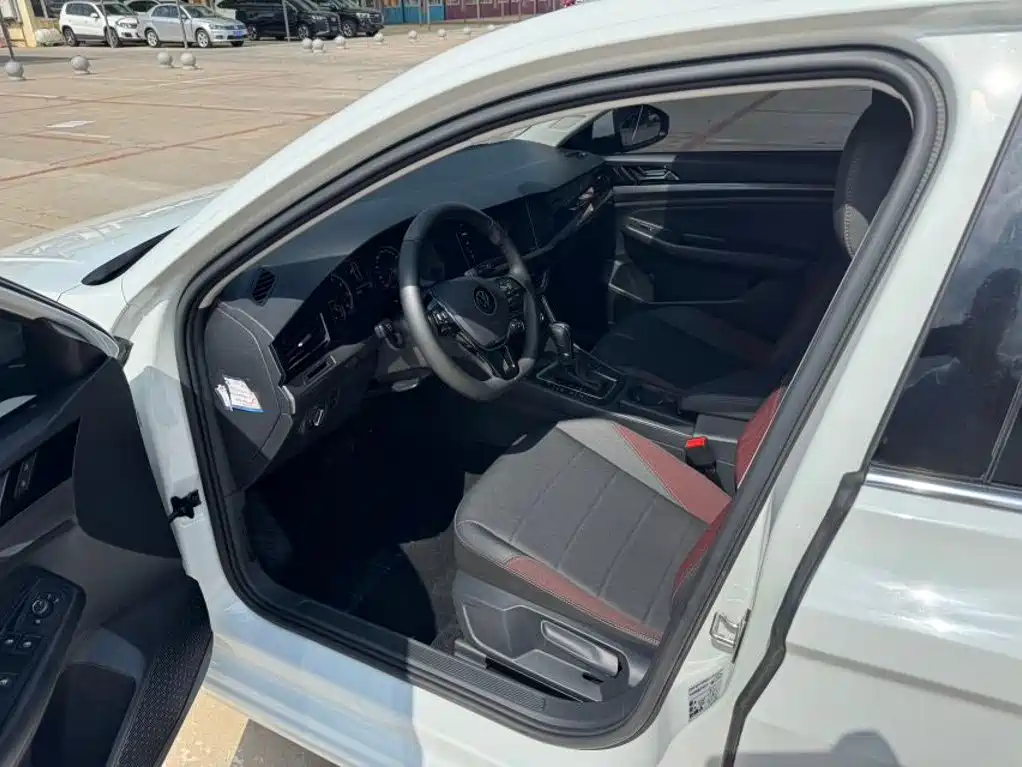 Volkswagen Bora 2022