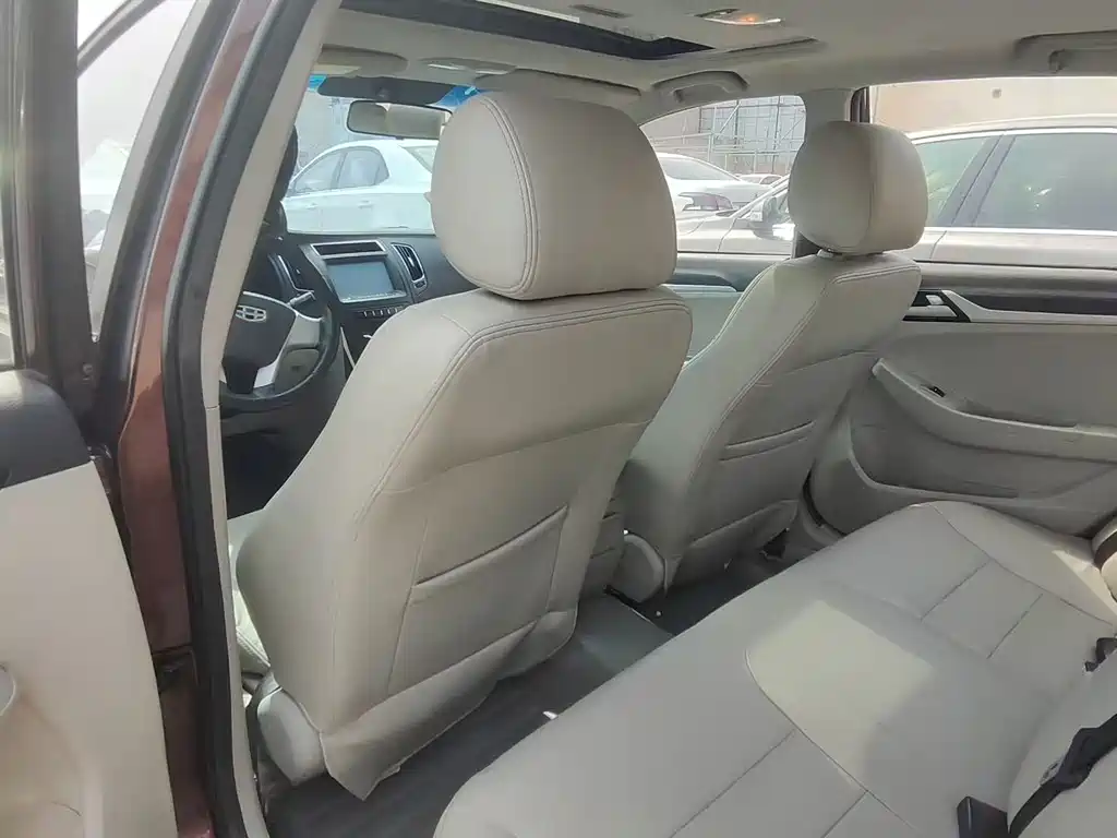 Geely Vision 2015