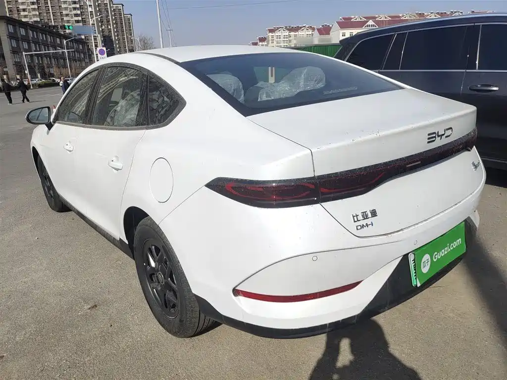BYD Qin PLUS 2025 — фото 13