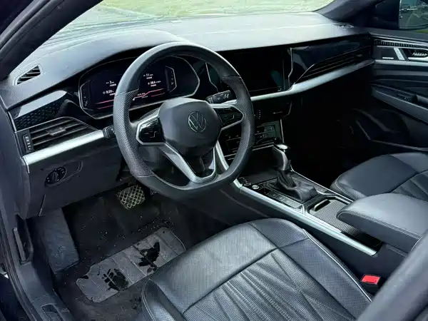 Volkswagen Passat 2024