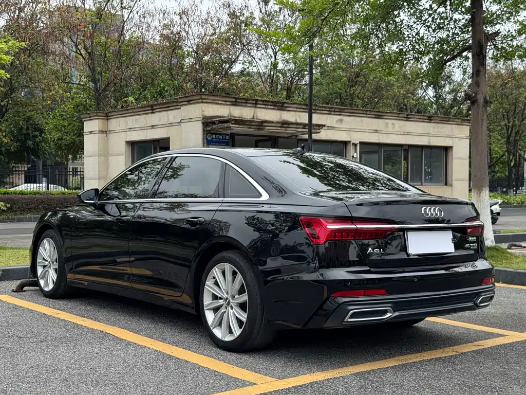 Audi A6L 2021 — фото 6