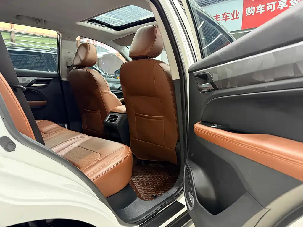 Geely Vision X6 2023 — фото 19