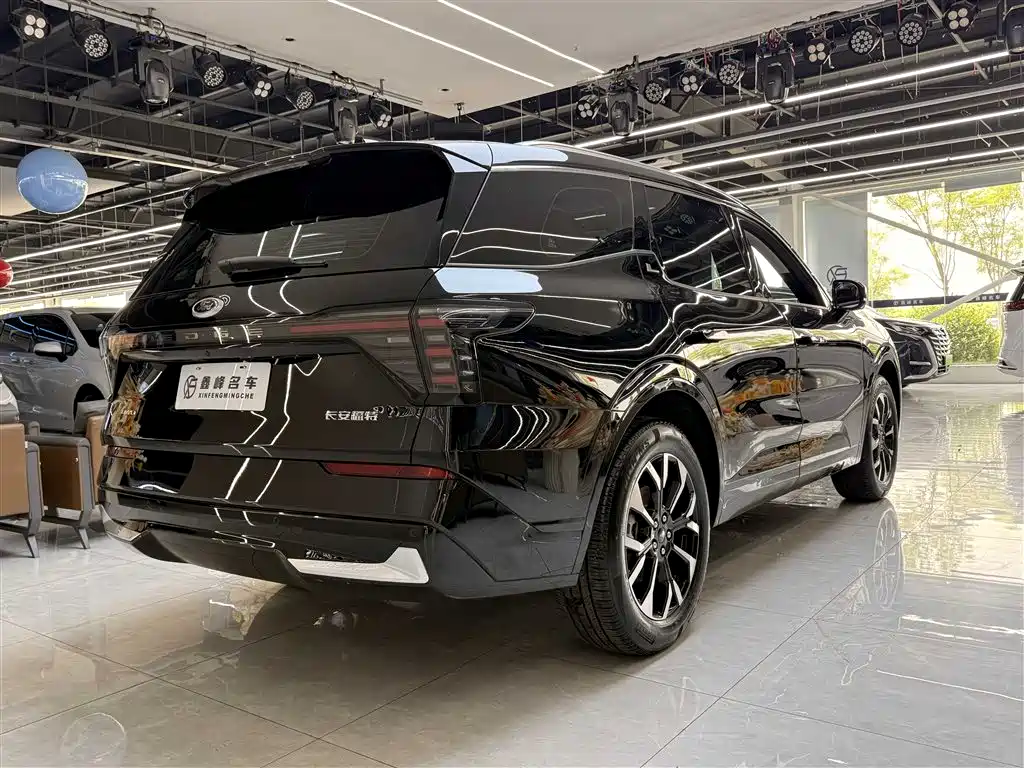Ford Edge 2025 — фото 29