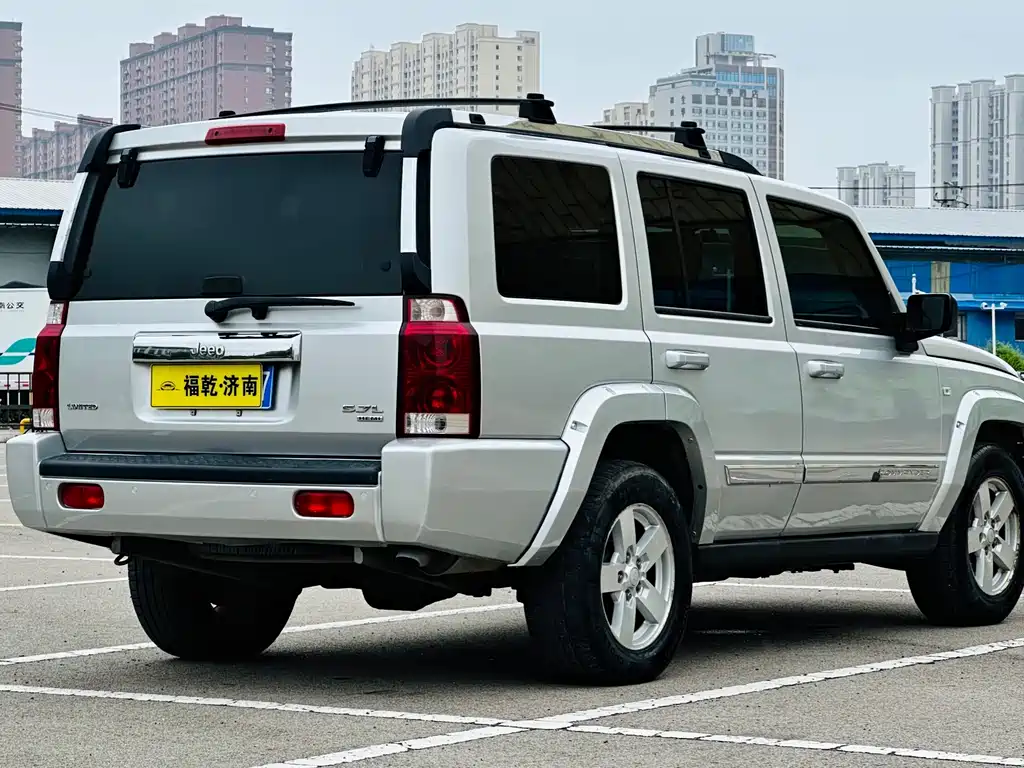Jeep Commander Classic 2007 — фото 5