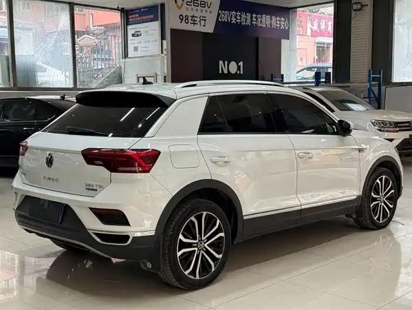 Volkswagen T-Roc 2021