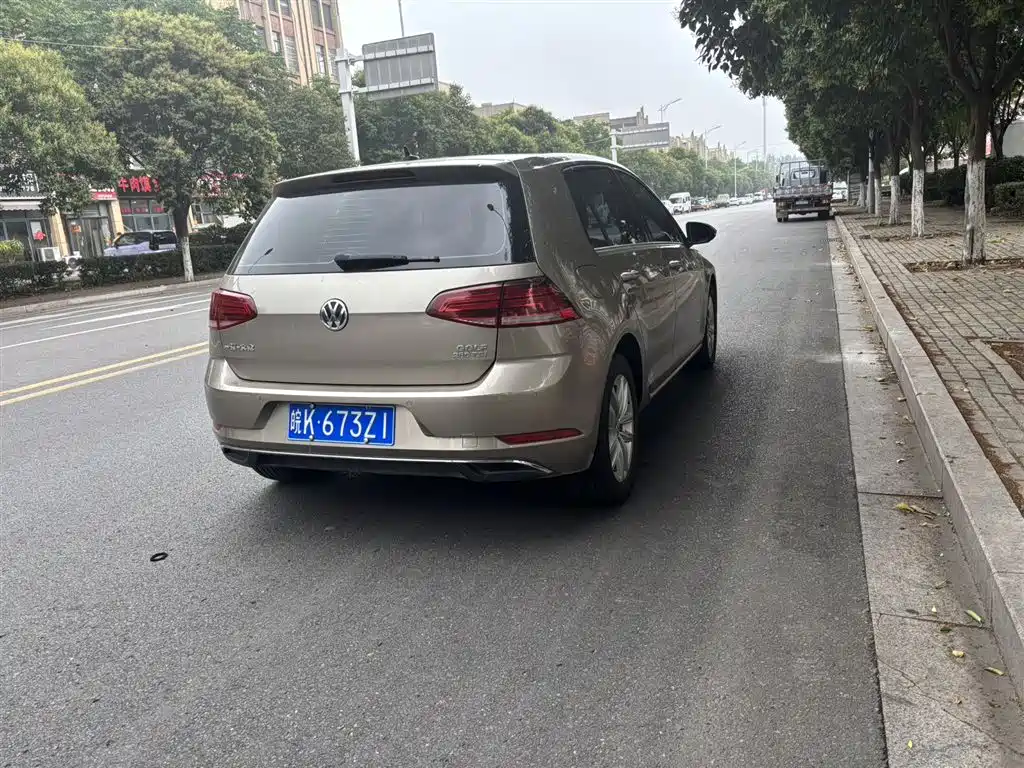 Volkswagen Golf 2019