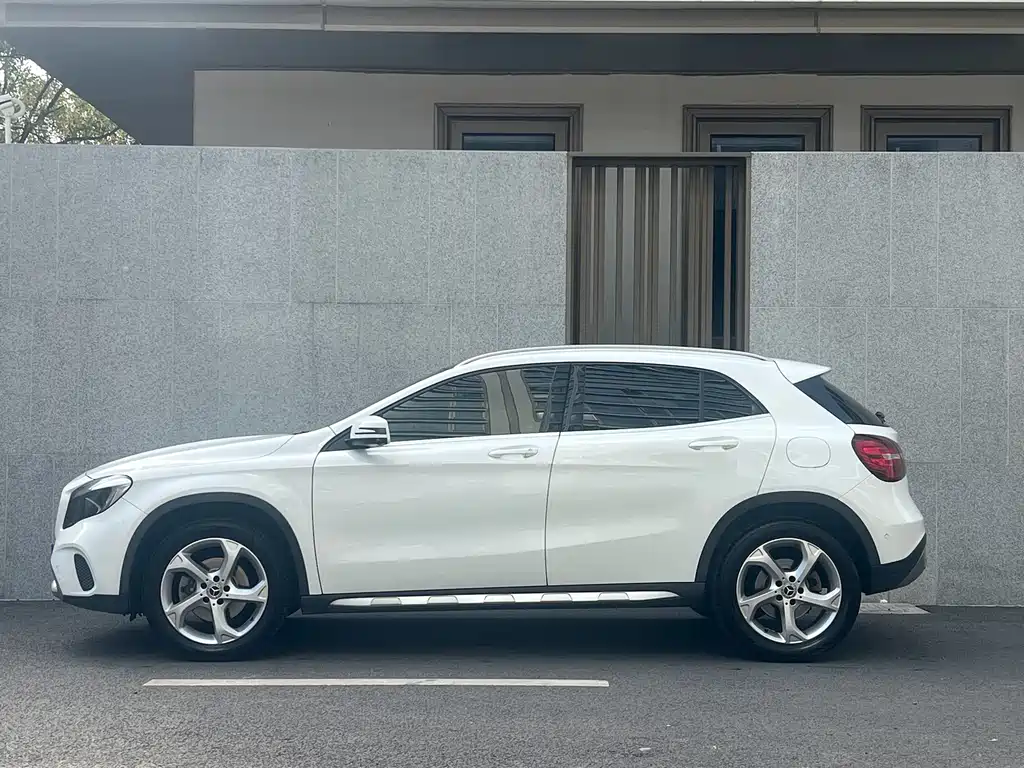 Mercedes-Benz GLA 2019 — фото 9