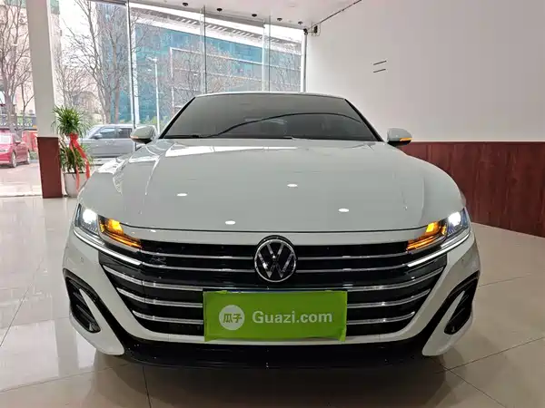 Volkswagen CC 2025
